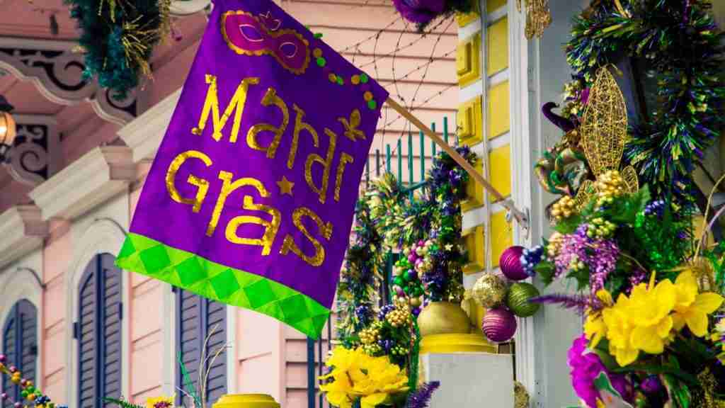 Mardi Gras Decorations