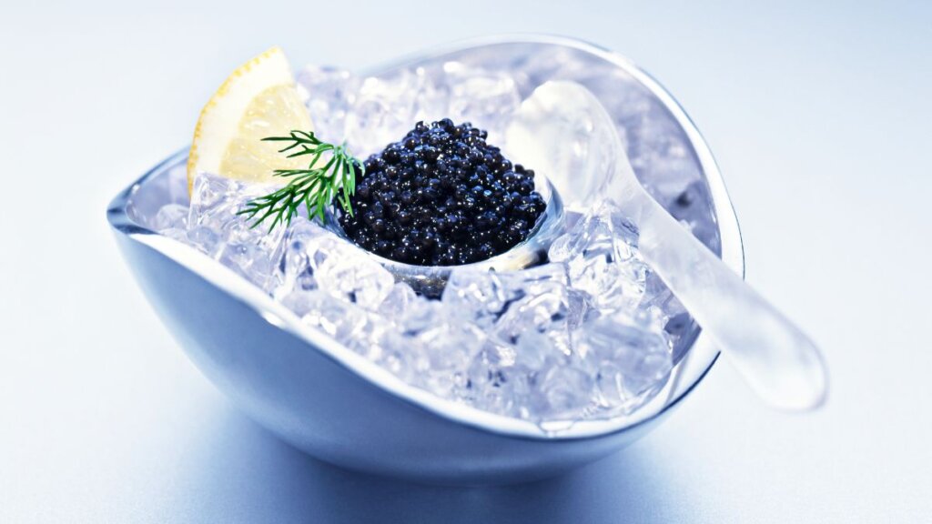 how to serve caviar 1